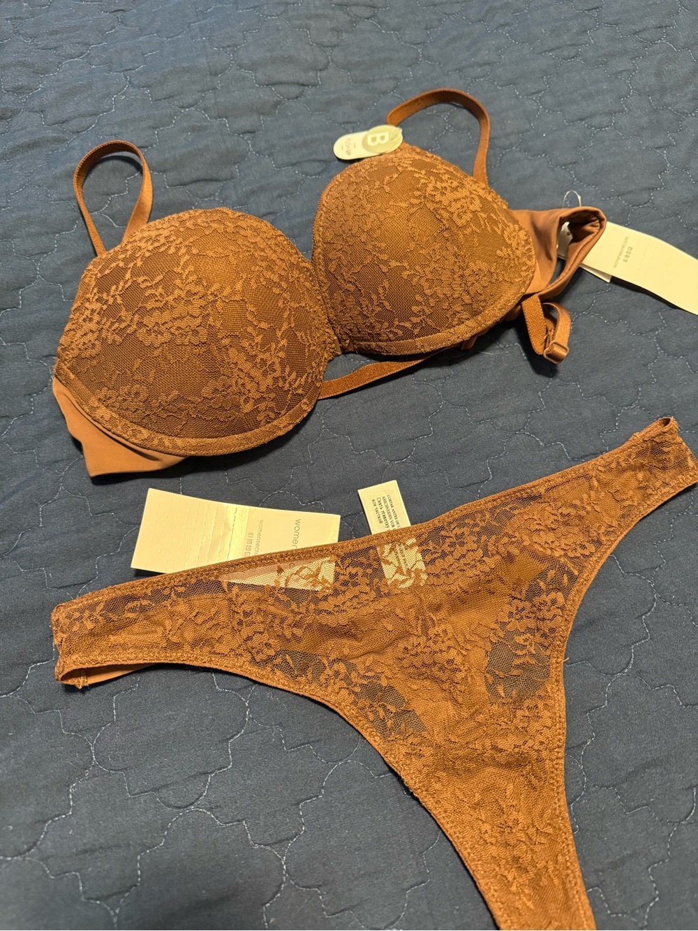 Lace Push-Up Bra & Thong Set - Brown